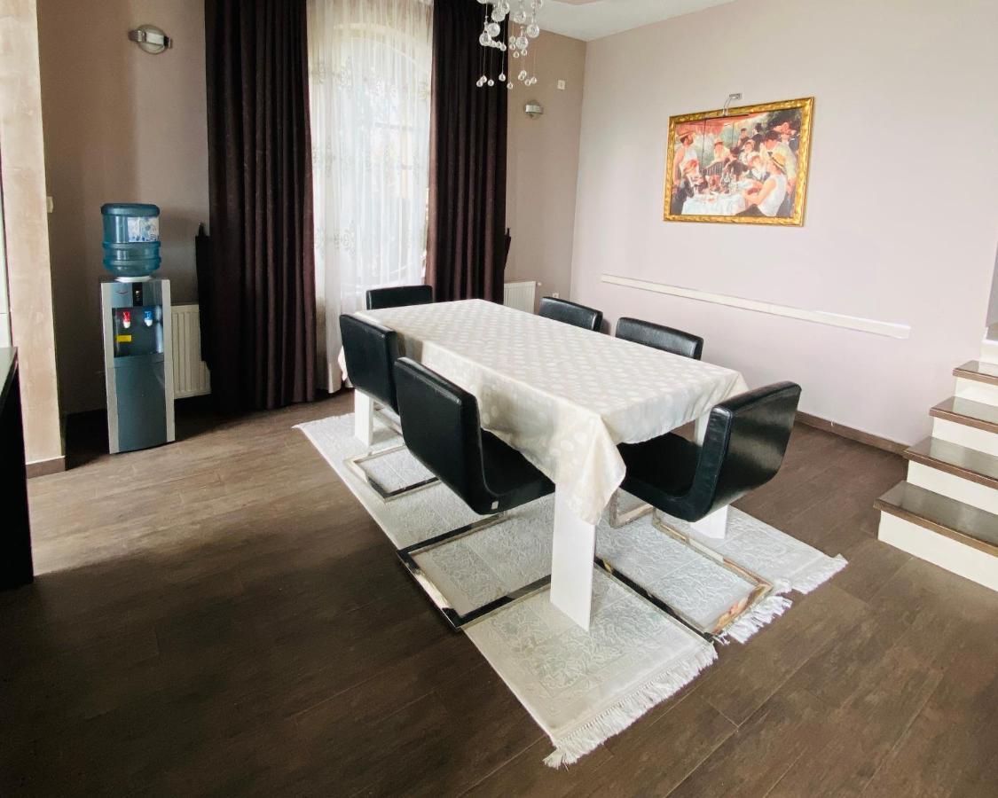 Villa Sunny Side Apartment Skopje Dolno Solnje ภายนอก รูปภาพ