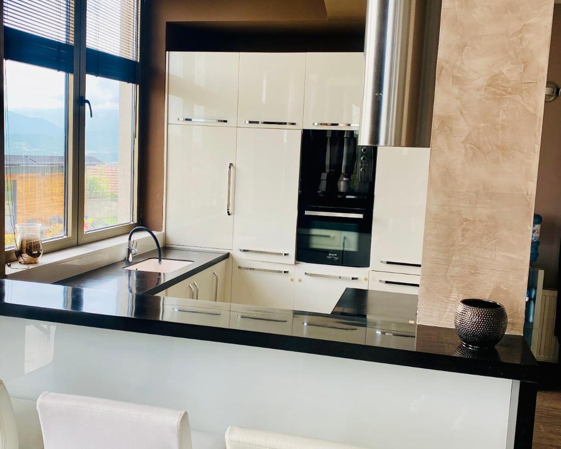 Villa Sunny Side Apartment Skopje Dolno Solnje ภายนอก รูปภาพ